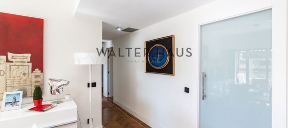 3 bedrooms Apartment in Madrid, Spain No. 183949 34