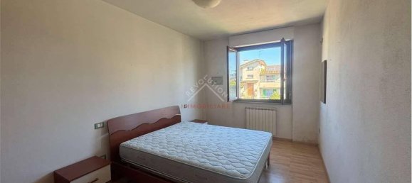 4 rooms Apartment in San Giustino, Italy No. 28405 2