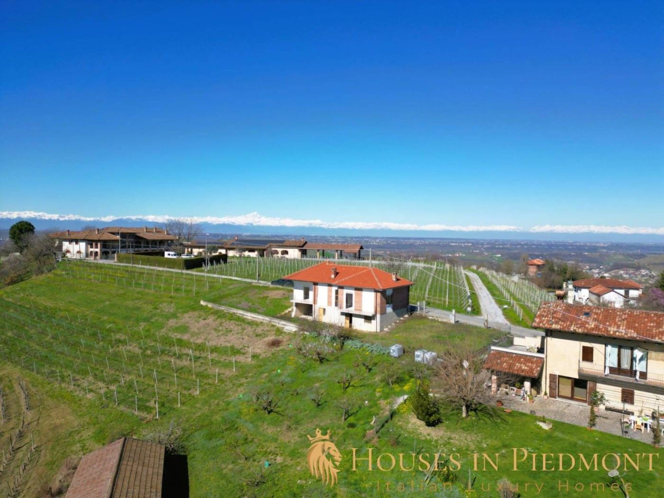 3 Schlafzimmer Villa in Dogliani, Italy, Nr. 173598