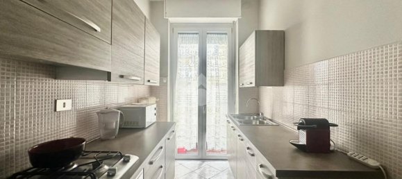 2 rooms Apartment in Turin, Italy No. 237764 7