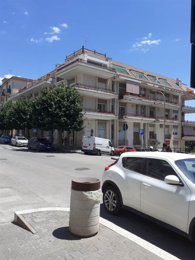 4 Schlafzimmer Wohnung in San Cataldo, Italy, Nr. 316820