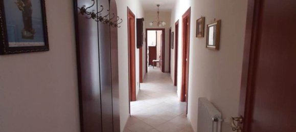 4 Schlafzimmer Wohnung in San Cataldo, Italy, Nr. 316820 18