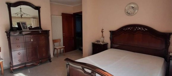 4 Schlafzimmer Wohnung in San Cataldo, Italy, Nr. 316820 6