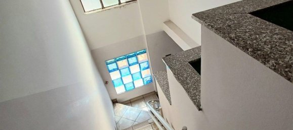 Casa de 5 habitaciónes en Lonate Ceppino, Italy No. 5474 16