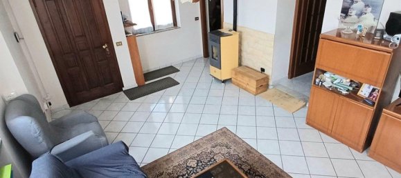 Casa de 5 habitaciónes en Lonate Ceppino, Italy No. 5474 13