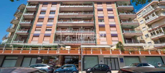 3 rooms Apartment in Messina, Italy No. 328662 15