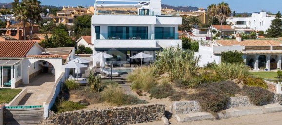 6 bedrooms Villa in Marbella, Spain No. 93755 19