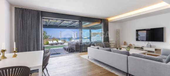 6 bedrooms Villa in Marbella, Spain No. 93755 4