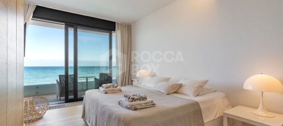 6 bedrooms Villa in Marbella, Spain No. 93755 3