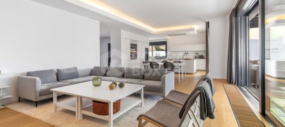 6 bedrooms Villa in Marbella, Spain No. 93755 44