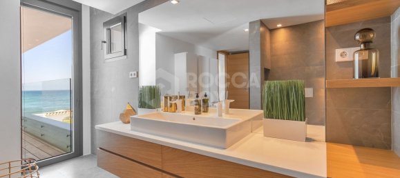 6 bedrooms Villa in Marbella, Spain No. 93755 41