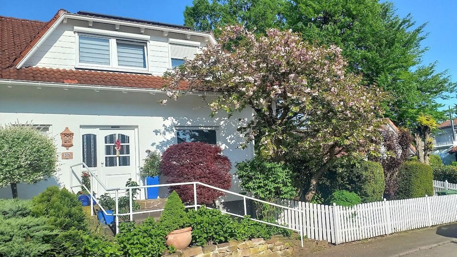 5 rooms House in Karlsruhe, Germany No. 235005