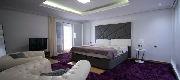 7 bedrooms House in L'Eliana, Spain No. 160068 7