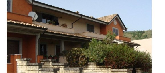 3غرفة منزل في Arce, Italy رقم 256418 4