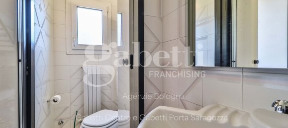 Duplex de 4 divisões em Bologna, Italy N.º 19124 9