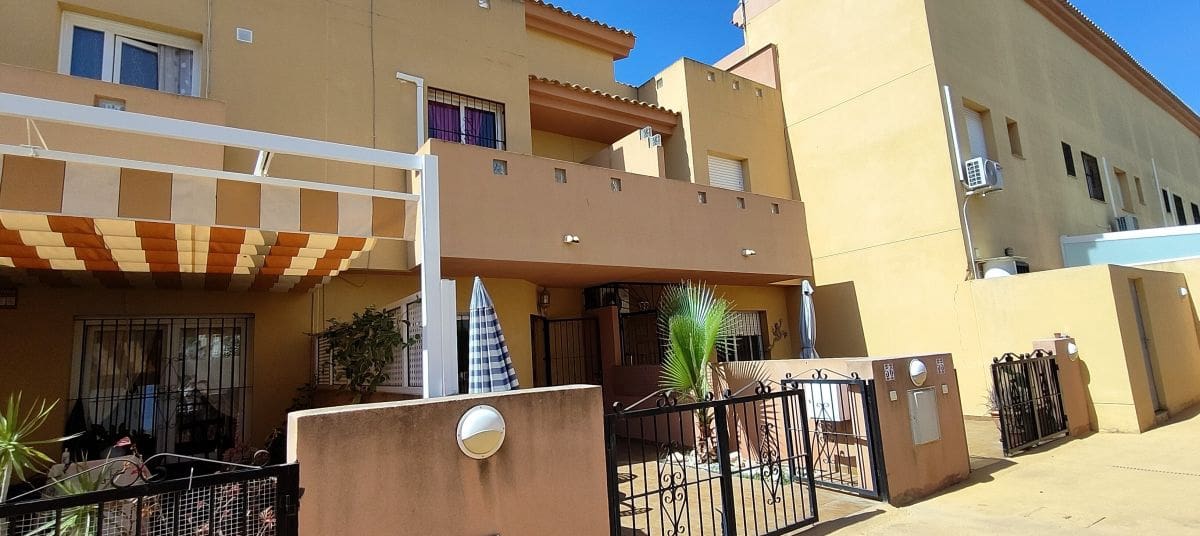 3 bedrooms Townhouse in Cabo Roig, Spain No. 223884