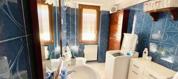 3 rooms Apartment in Pomezia, Italy No. 161554 15