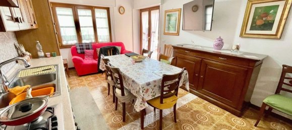3 rooms Apartment in Pomezia, Italy No. 161554 9