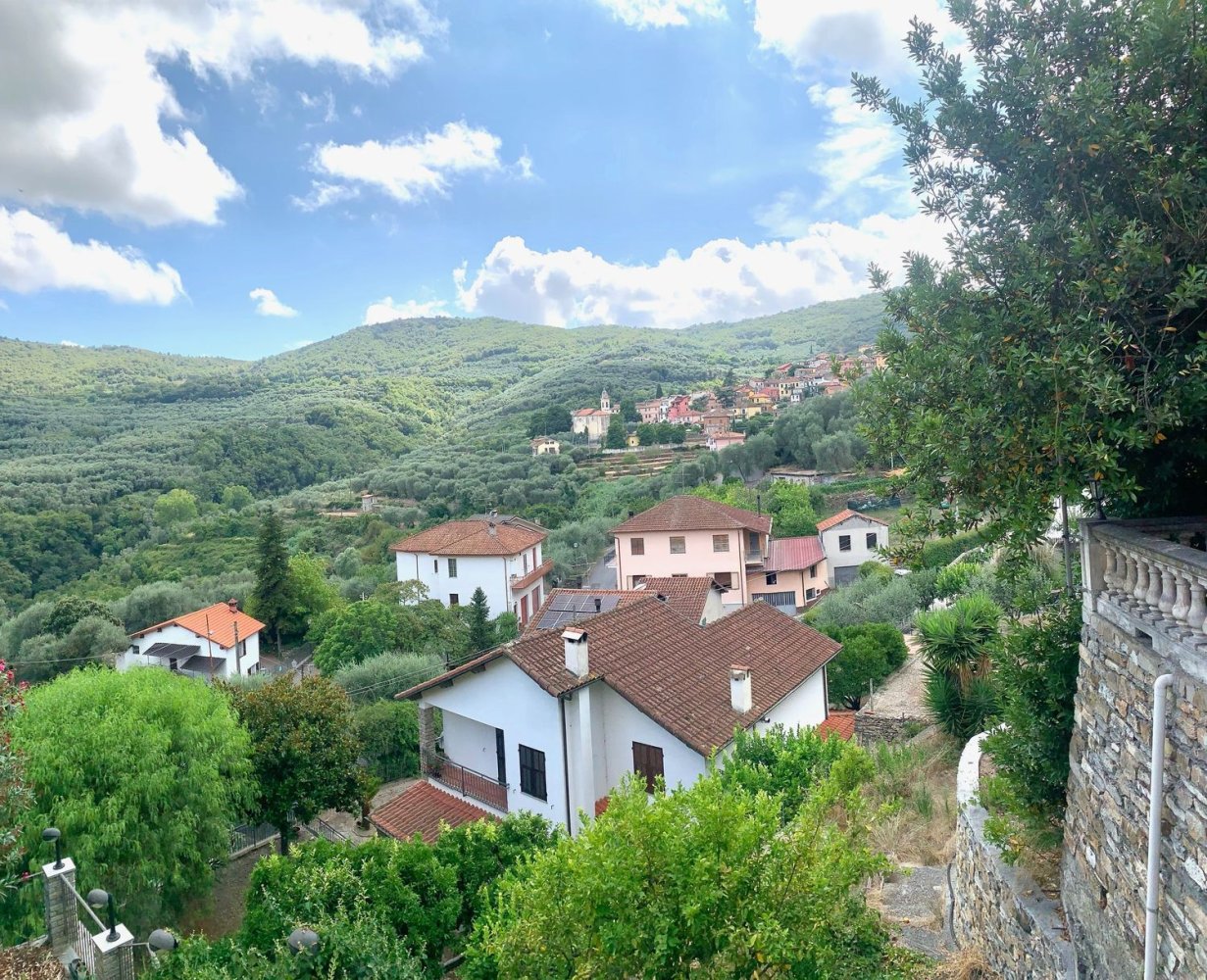 3 rooms Apartment in Pontedassio, Italy No. 267568