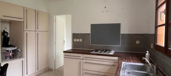 4 chambres Maison à Badecon-le-Pin, France No. 51614 8