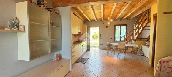 2 غرف نوم شقة في Rodigo, Italy رقم 292005 9