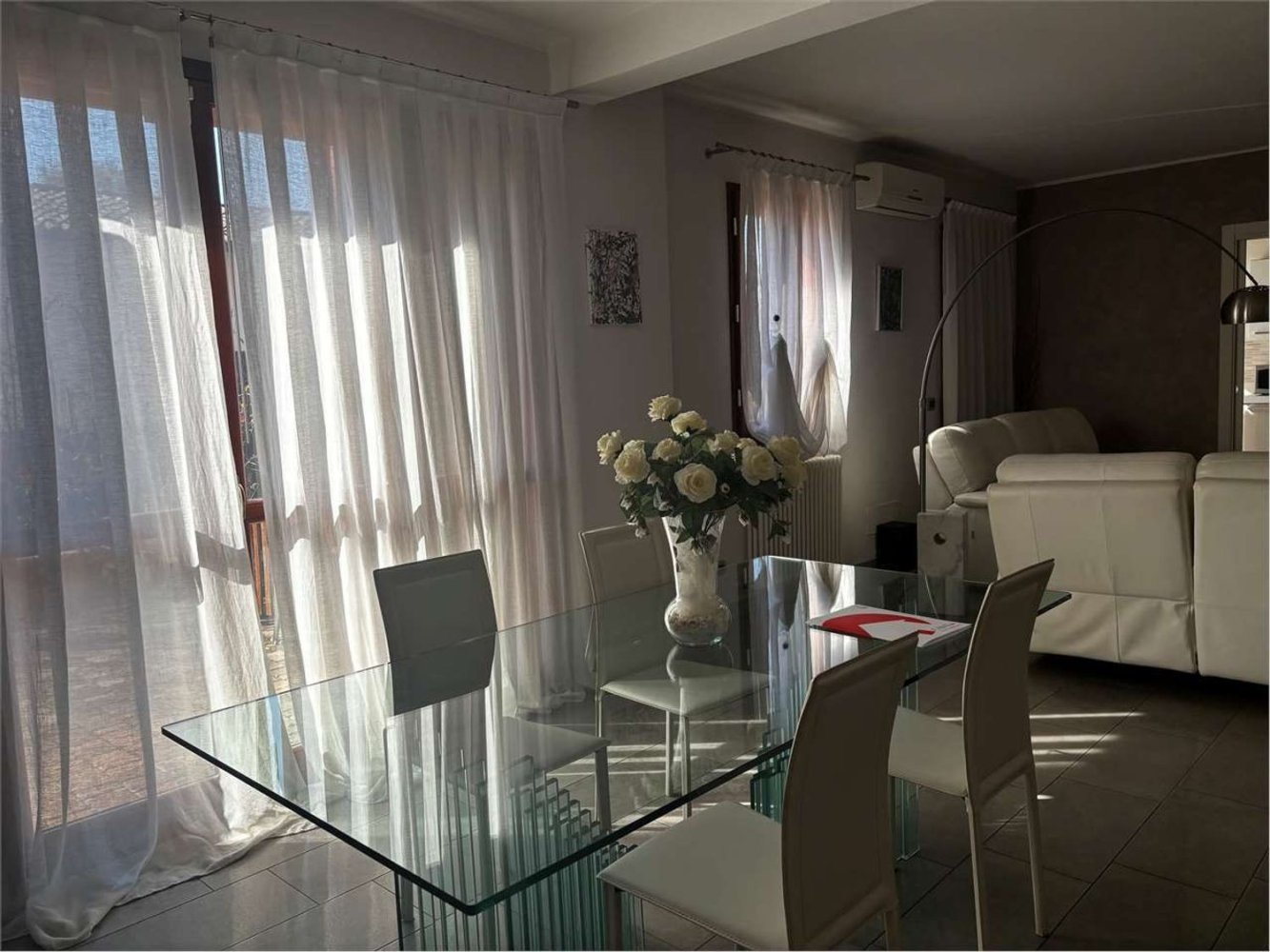 7غرفة فيلا في Reggio Emilia, Italy رقم 229649