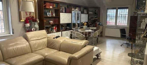 Apartamento de 8 divisões em Catanzaro, Italy N.º 302841 3