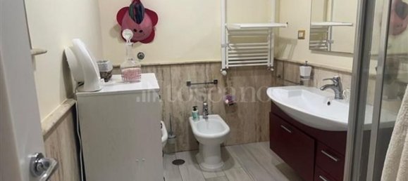 Apartamento de 8 divisões em Catanzaro, Italy N.º 302841 17