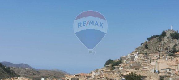 Casa de 14 habitaciónes en Mistretta, Italy No. 15539 5