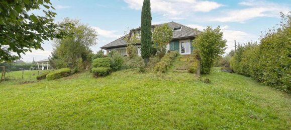 6 غرف نوم منزل في La Batie-Montgascon, France رقم 202004 20