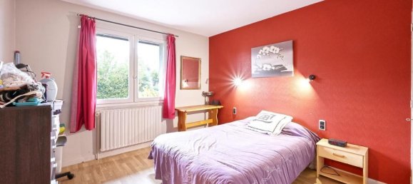 6 غرف نوم منزل في La Batie-Montgascon, France رقم 202004 6