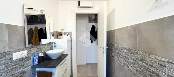 Apartamento T1 em Savona, Italy N.º 353052 17