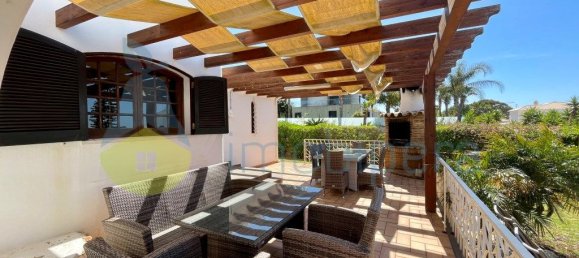 4 غرف نوم منزل في Guia, Portugal رقم 323640 19