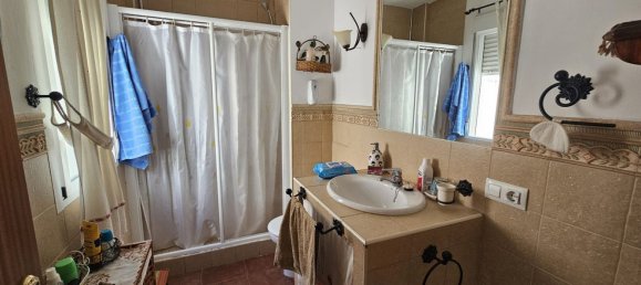 3 bedrooms House in Cordoba, Spain No. 157414 13