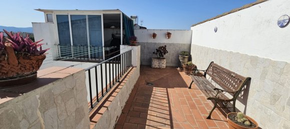 3 bedrooms House in Cordoba, Spain No. 157414 3