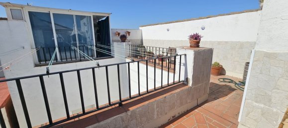 3 bedrooms House in Cordoba, Spain No. 157414 2