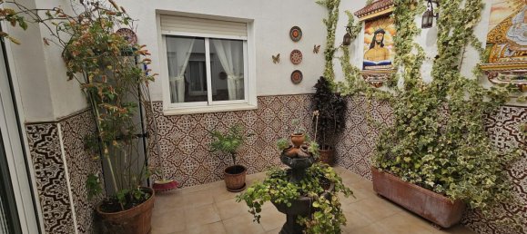 3 bedrooms House in Cordoba, Spain No. 157414 5