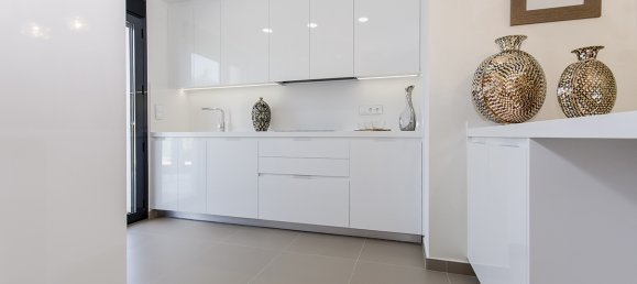 4 bedrooms Villa in Campoamor, Spain No. 447 10