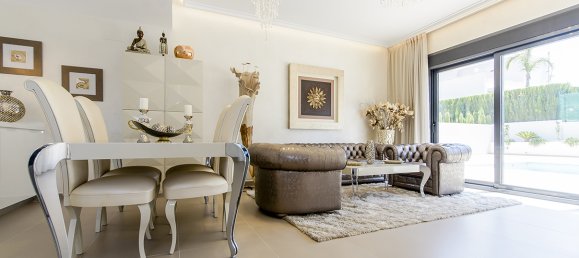 4 bedrooms Villa in Campoamor, Spain No. 447 6