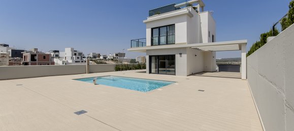 4 bedrooms Villa in Campoamor, Spain No. 447 3