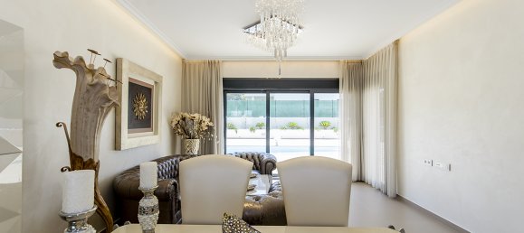 4 bedrooms Villa in Campoamor, Spain No. 447 5