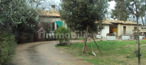 3 bedrooms Villa in Montefalco, Italy No. 115573 5