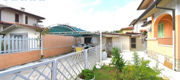 10 rooms Villa in Camaiore, Italy No. 108556 6