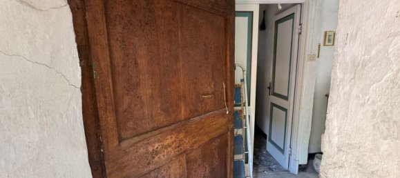 7 bedrooms House in Genoa, Italy No. 364698 12