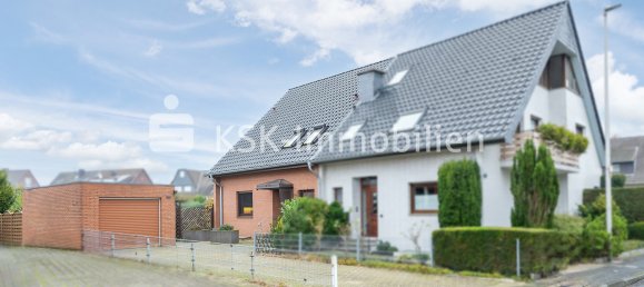 4 chambres Maison de ville à Dormagen, Germany No. 94305 2