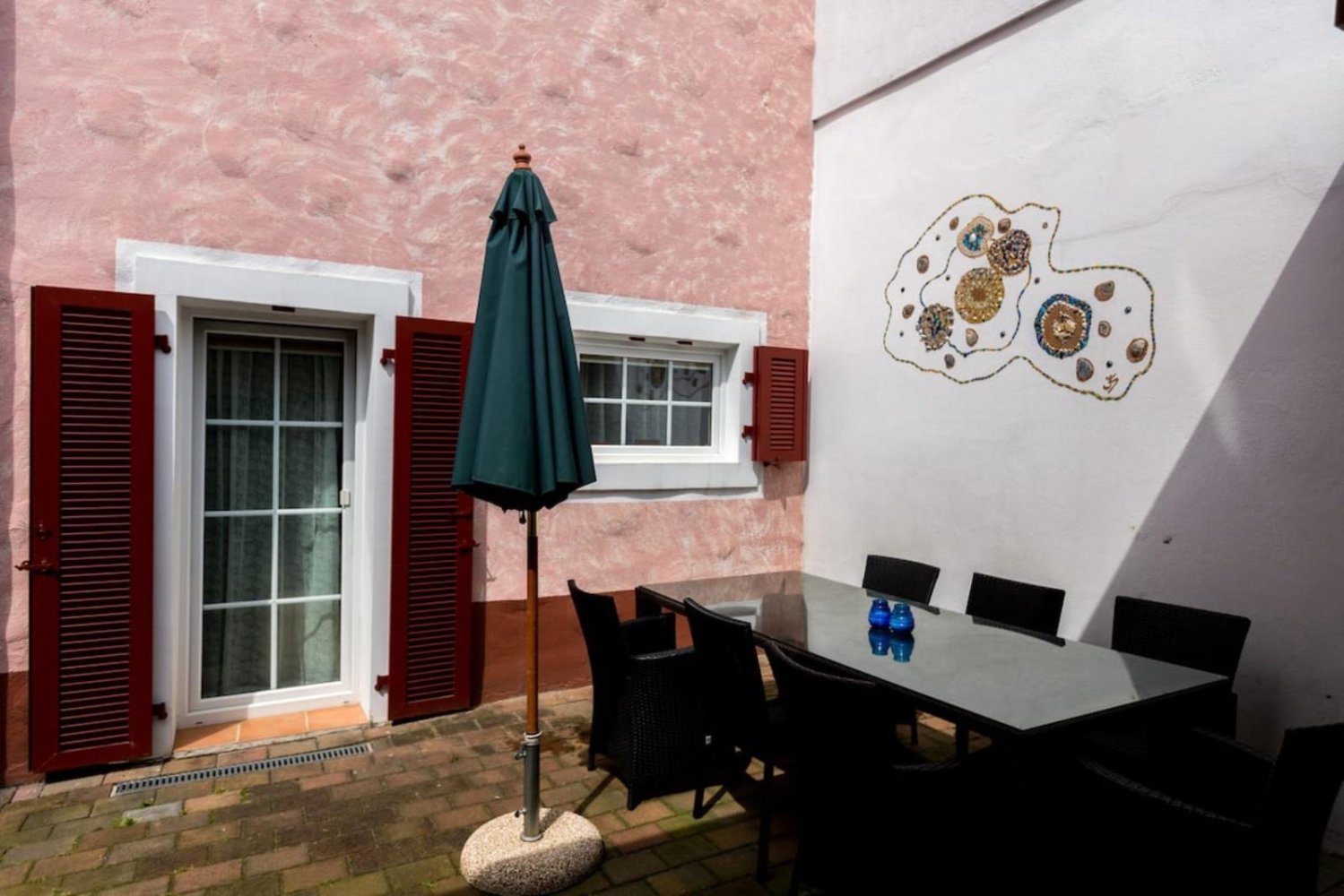 Casa de 4 dormitorios en Rhein-Sieg, Germany No. 301699