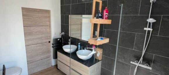 Casa de 4 dormitorios en Orleans, France No. 322173 11