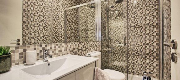 5 bedrooms Duplex in Lisbon, Portugal No. 10382 26