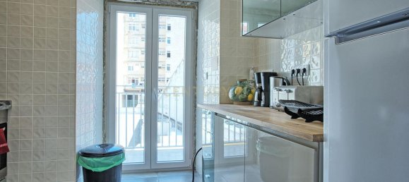 5 bedrooms Duplex in Lisbon, Portugal No. 10382 13