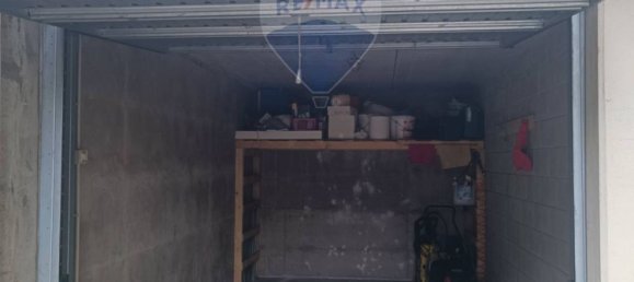 14m² Garage in Treviglio, Italy No. 274082 3